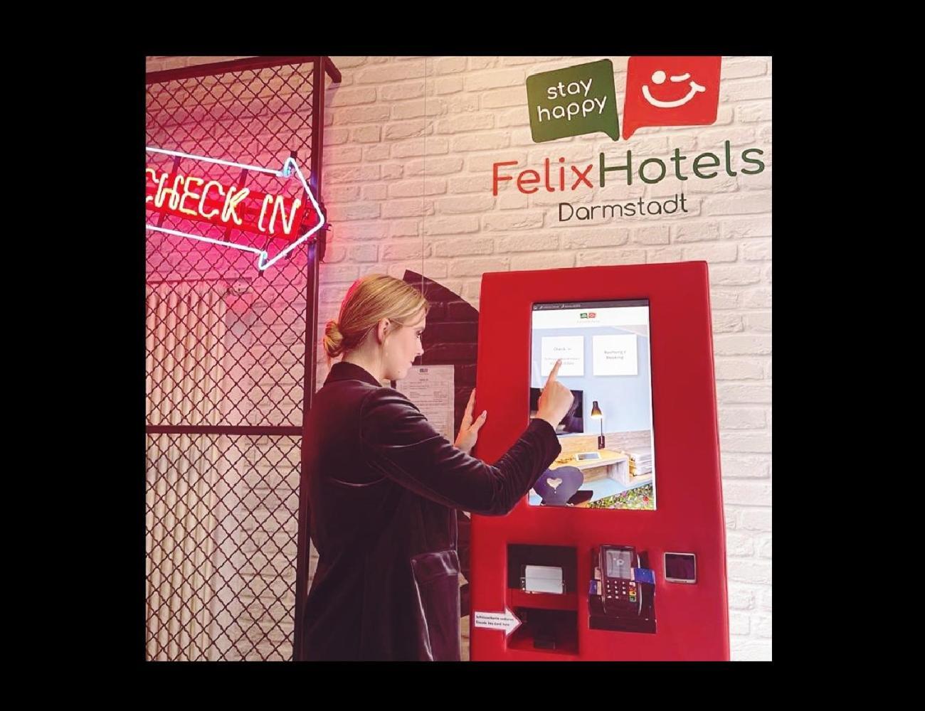 Felix Hotel Darmstadt Exterior photo